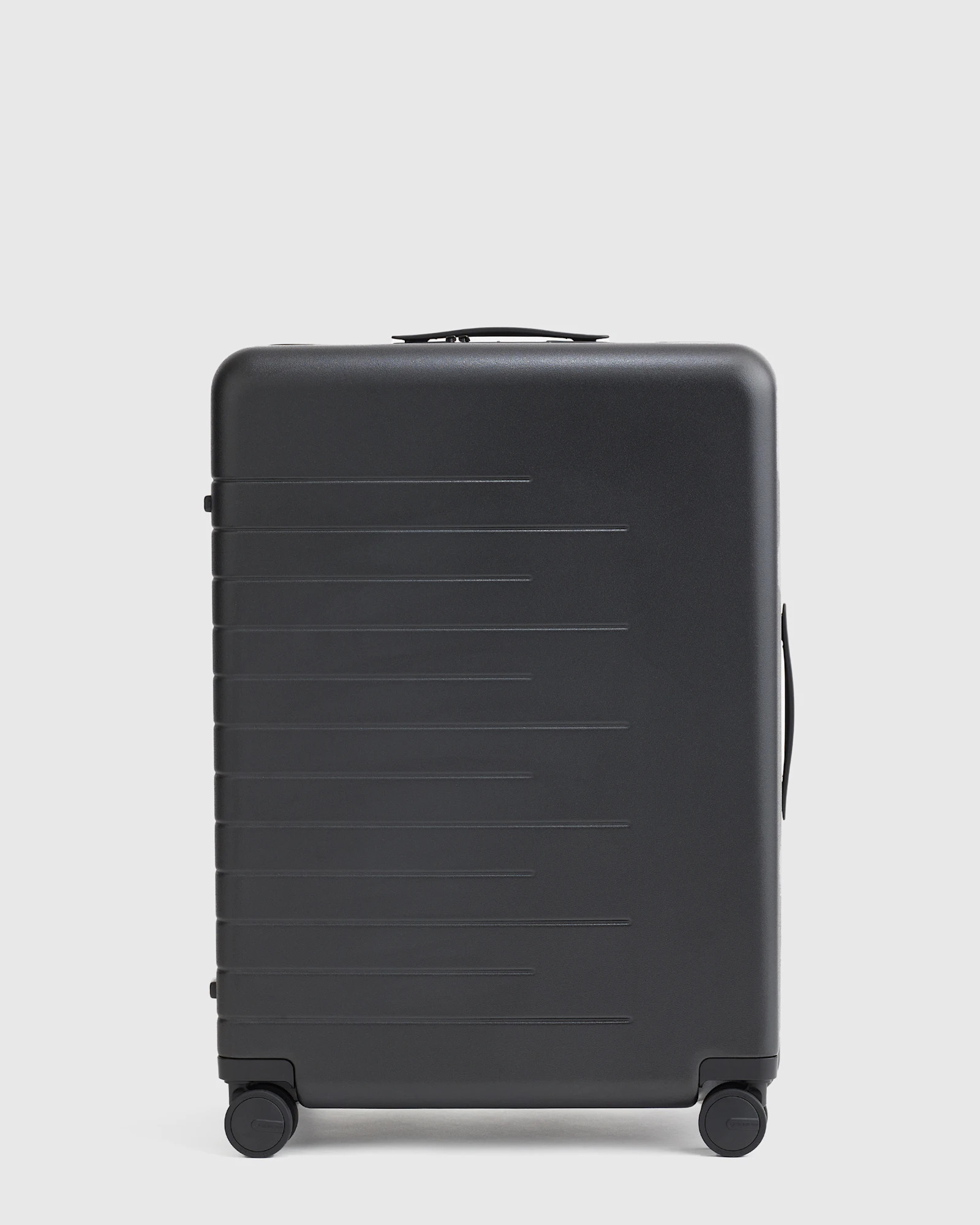 Expandable Medium Check-In Suitcase | Quince