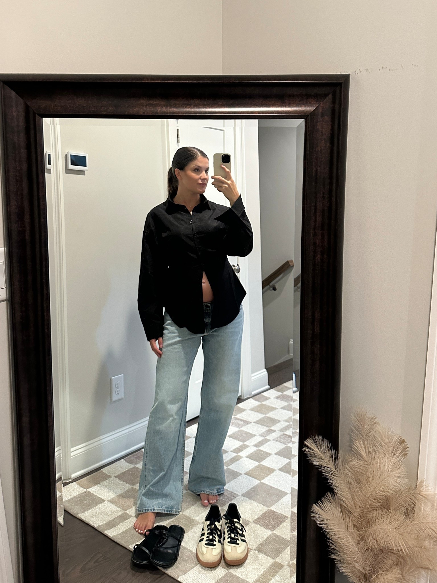 These aren’t technically maternity jeans, but I understand the obsession of low rise now that I’m pregnant. I sized up to 31 (I regularly wear 28).

Maternity, pregnancy jeans, pregnancy outfits, jeans, Sambas