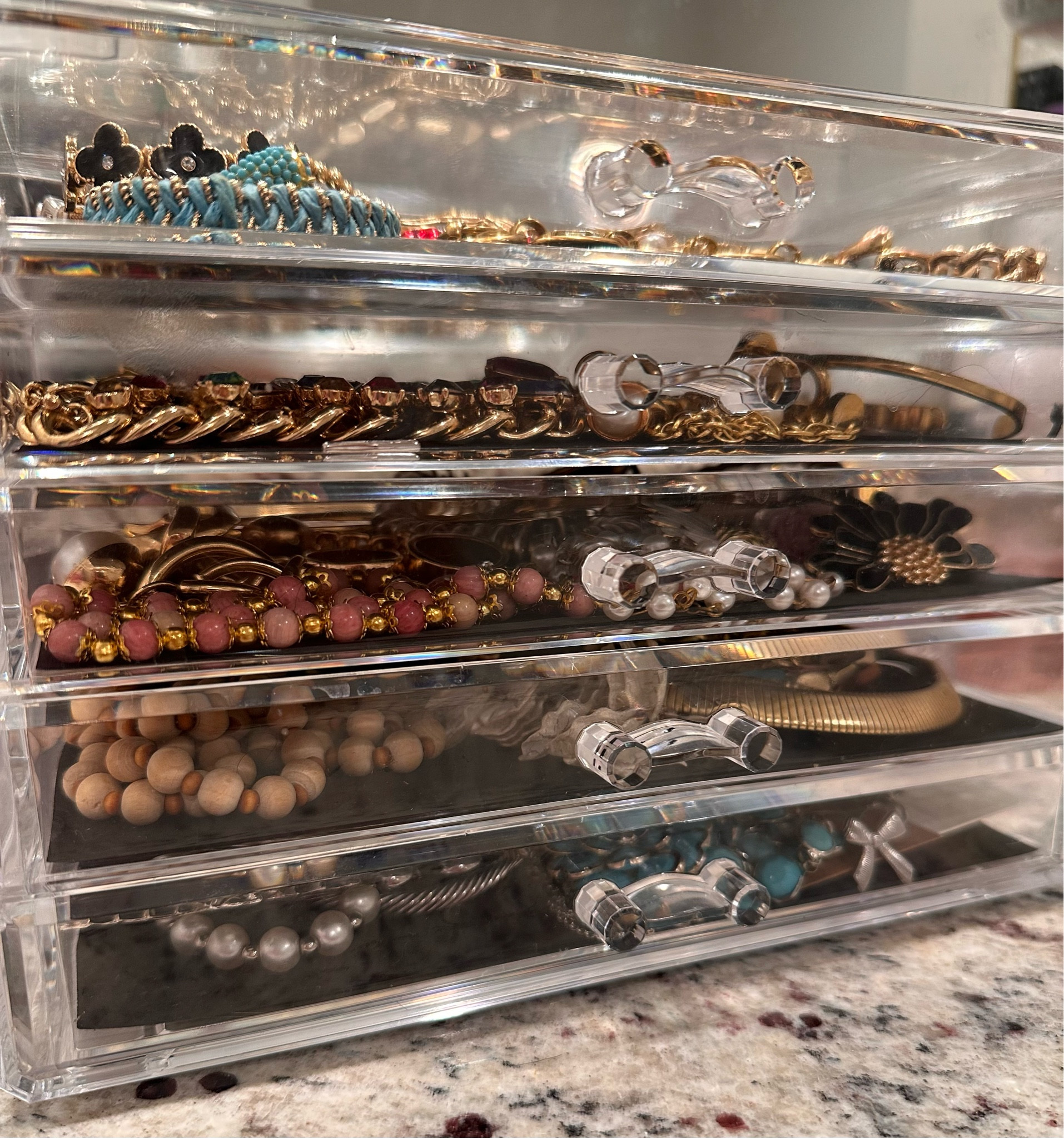 Jewelry Organizer ✨

#LTKFindsUnder50 #LTKStyleTip #LTKGiftGuide