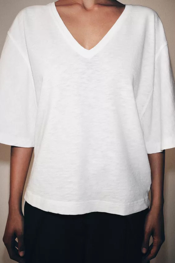 V-NECK T-SHIRT | Zara UK