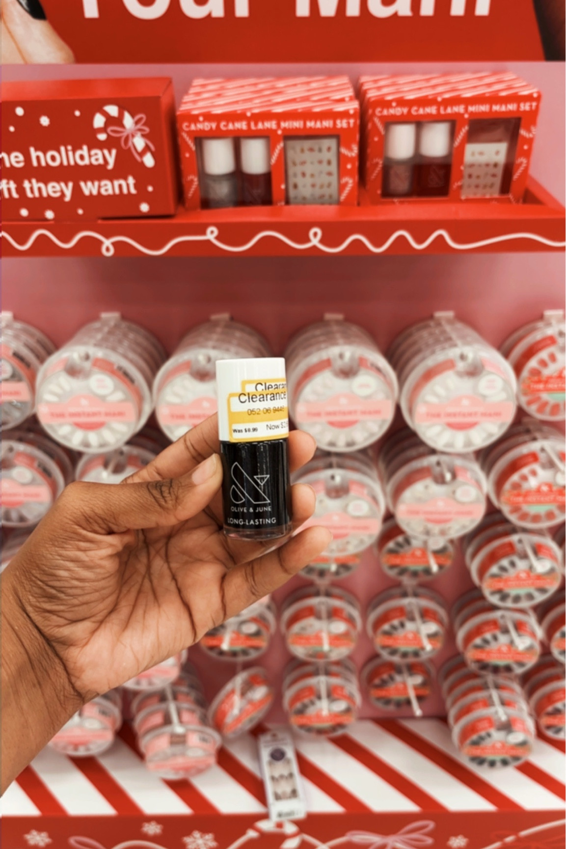FALL & WINTER NAIL

#LTKSeasonal #LTKGiftGuide #LTKMidsize