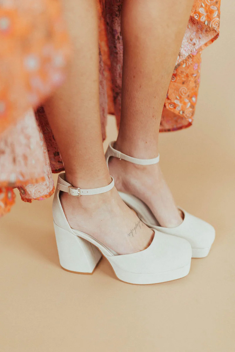 Oslo Heels in Light Grey | Henly