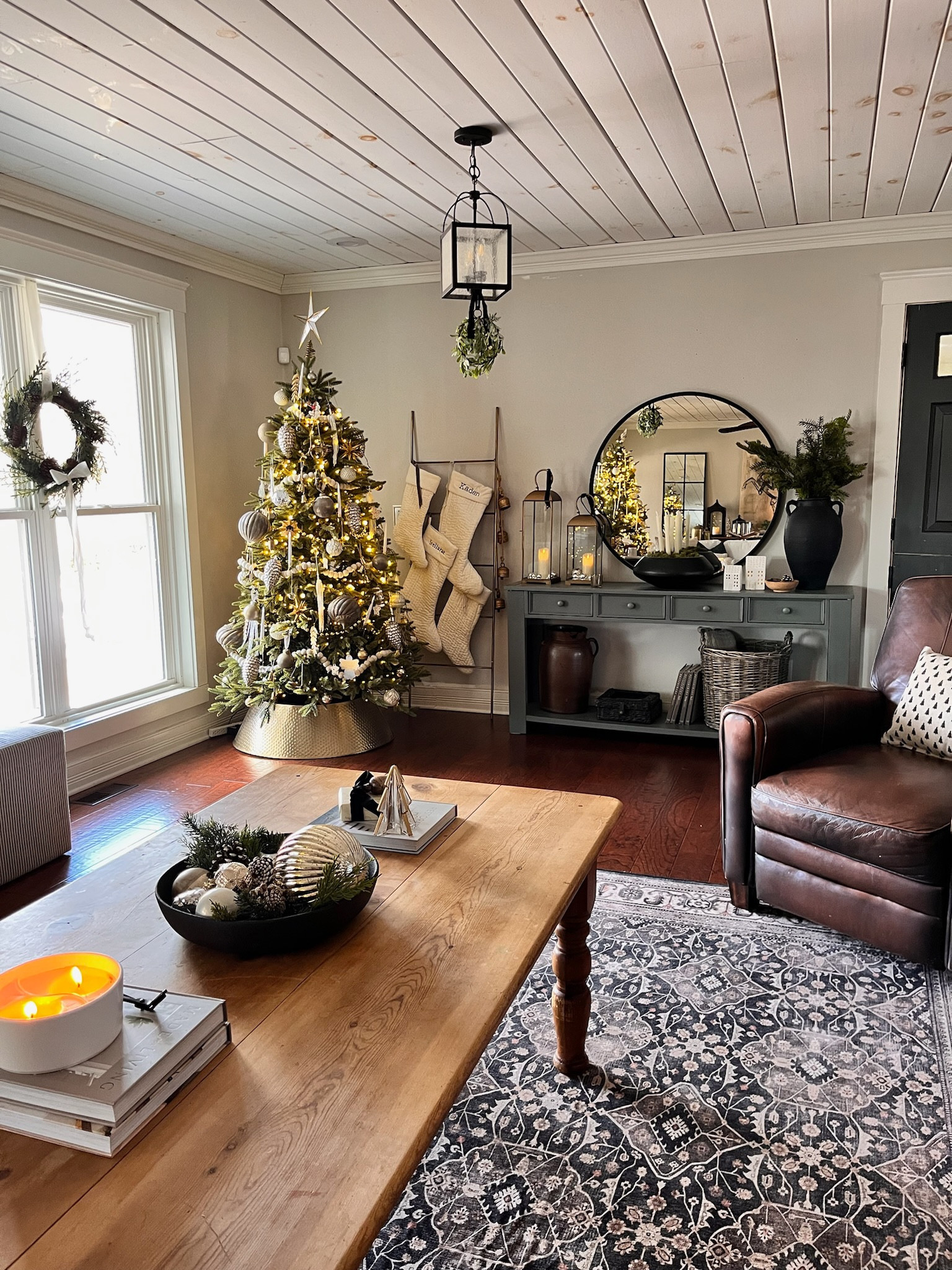 Christmas Holiday Home Decor Inspo 

#LTKSeasonal #LTKSaleAlert #LTKHome