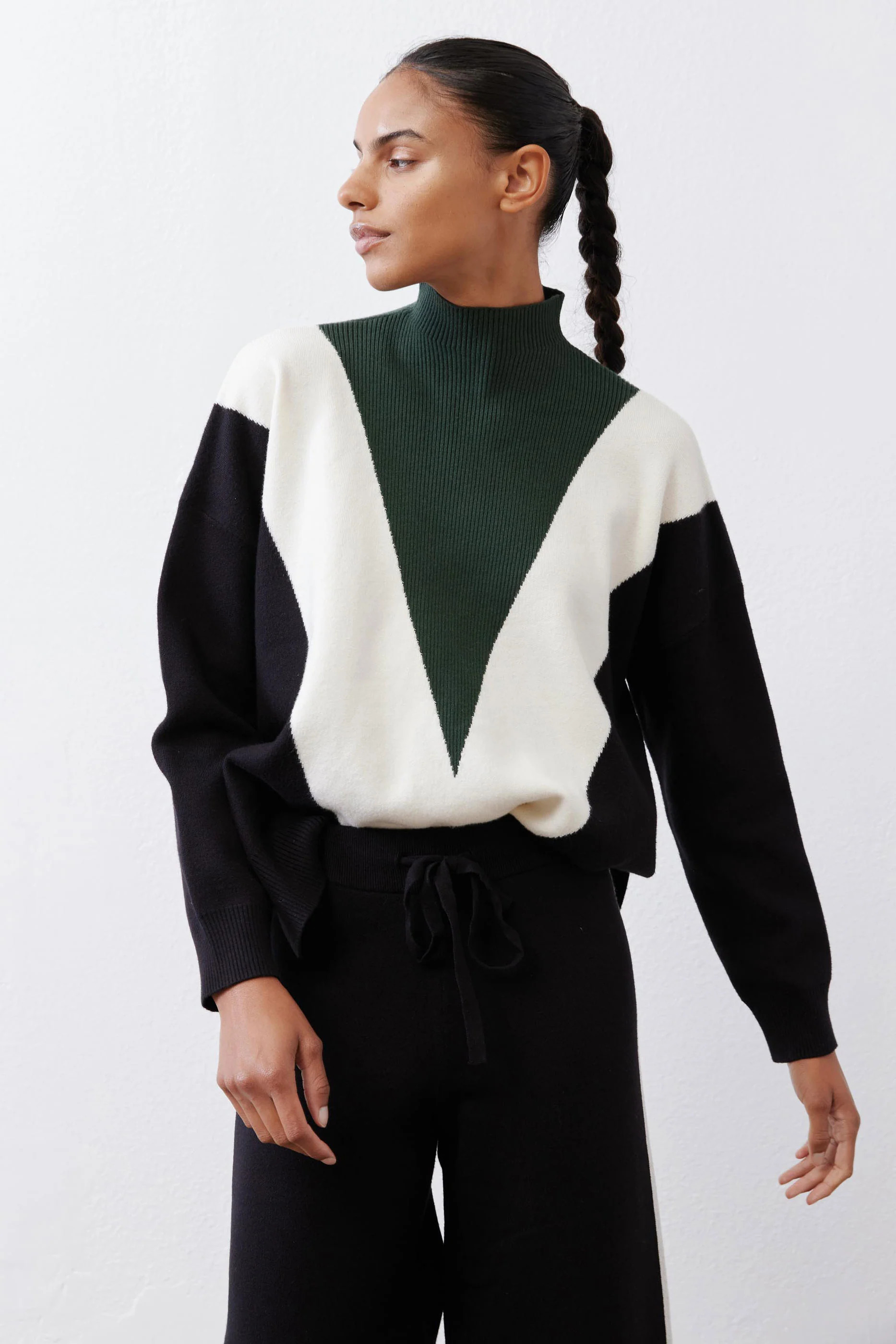 Light Knit Chevron Colorblock Sweater | Ruti