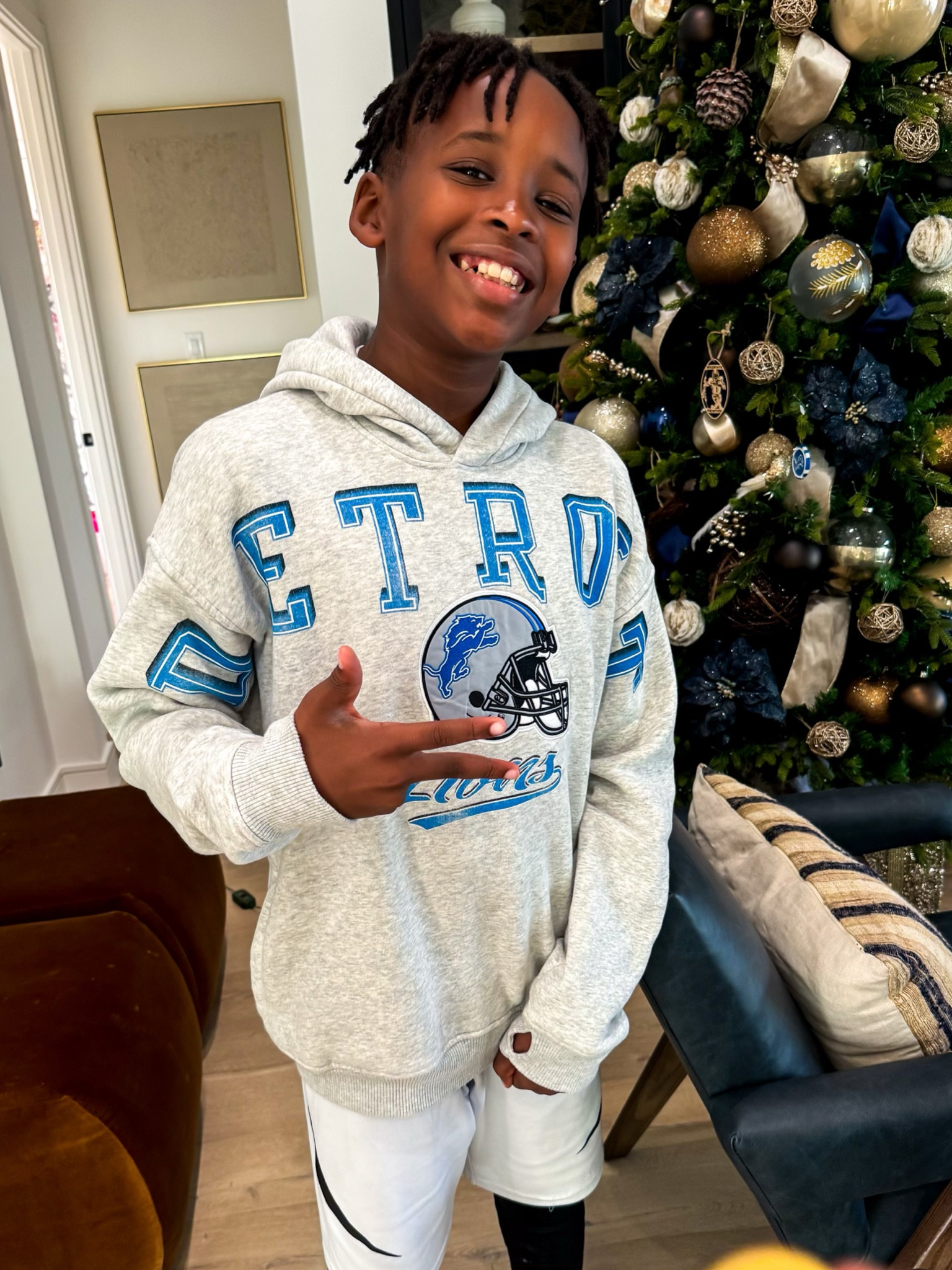 Abercrombie kids is on sale from 30-50% off almost everything! Use code HOLIDAYRUSH for an extro 20% off! @abercrombie #abercrombiepartner 

#LTKGiftGuide #LTKHoliday #LTKSeasonal