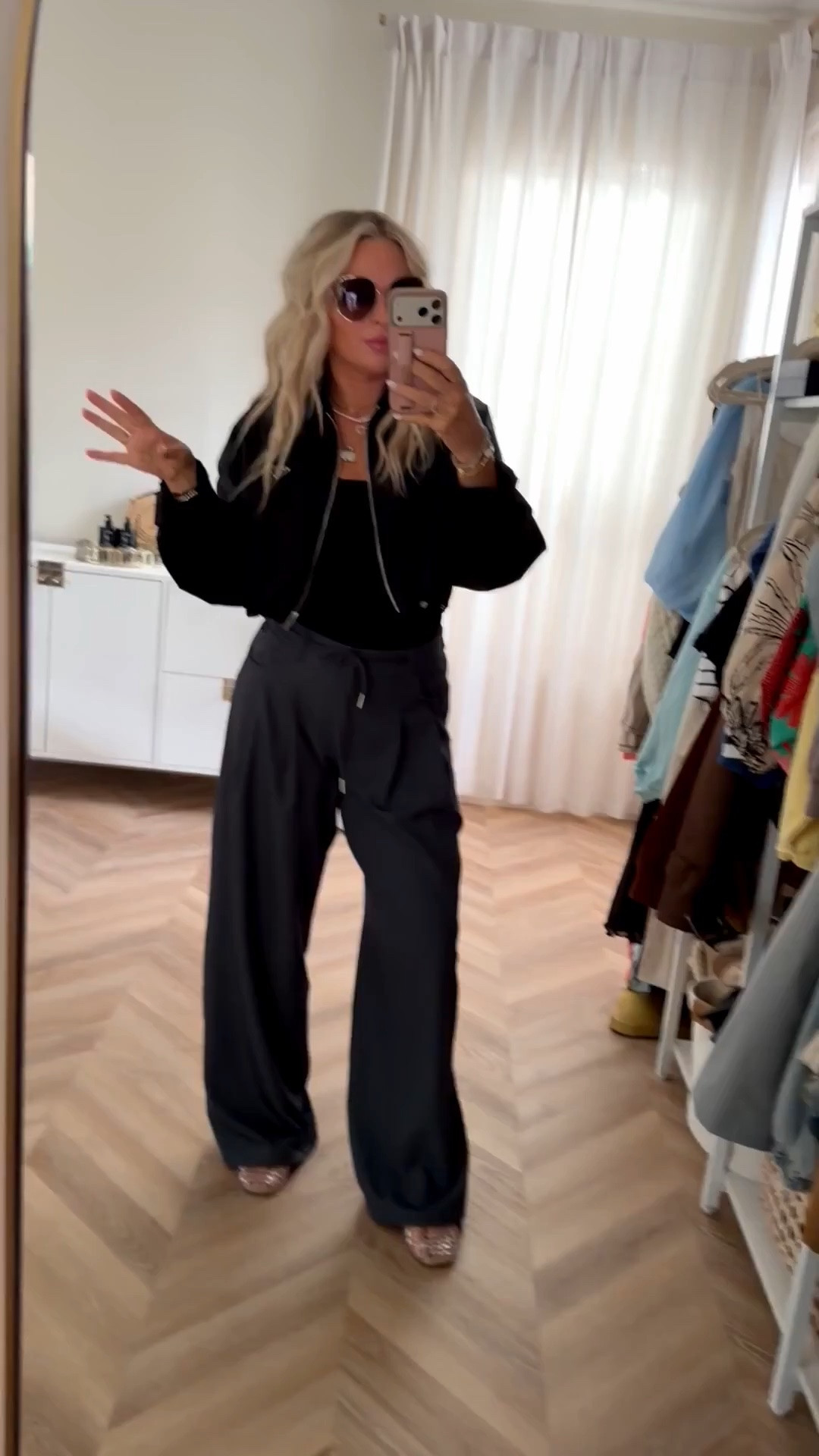 Travel OOTD- exact links below too!

Travel outfit. Business casual. Fall style. Track pants. Designer jacket.

#LTKSeasonal #LTKootd #LTKTravel