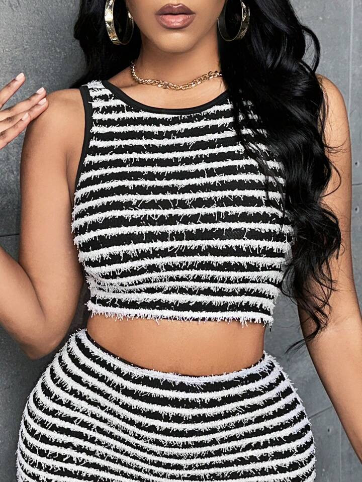 SHEIN Slayr Striped Pattern Crop Tank Top | SHEIN