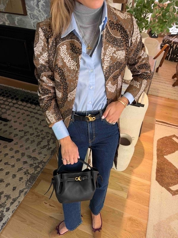 my biggest takeaway from fashion week was LAYERS, and I’m putting it into practice with the tapestry statement jacket I’ll be wearing on repeat all fall🍂 @jmclaughlin

20% off with code MG20😘

#LTKootd #LTKSeasonal #LTKdayinmylife