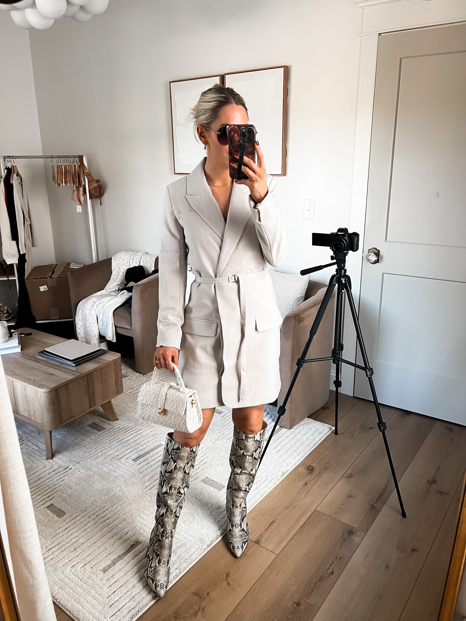 A&F LOOK 8: I don’t even know who I am I’m this outfit 🫣🤭 but I’m into her! This blazer is incredible, I ordered it in an XS Tall so I could wear it as a dress (I’m 5’4”) I think I could have gone with the regular length for more of a night out look! 

#LTKSeasonal #LTKworkwear #LTKstyletip