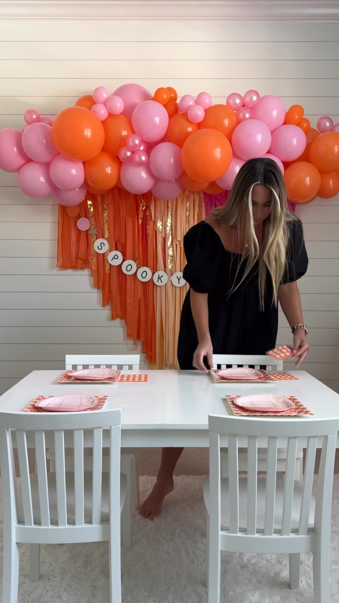 From bare to scare 👻 

Watch me set up this year‘s Halloween party with the cutest party supplies from @thesaltysoiree. They are having a Halloween flash sale today everything but balloons and event packages is 50% off. 


#halloween #halloweendecor #kidshalloween #hocuspocus #playroom #playroomdecor #makeitwithmichaels #targetfinds #jaxmomlife  #diy #targetdollarspot #kidsparty #target #targetstyle#playroominspo #lovemypbk #momlife #mom #pinkhalloween #pink #balloongarland #ltkkids #ltkfamily 
#LTKHalloween #LTKParties #LTKHome

