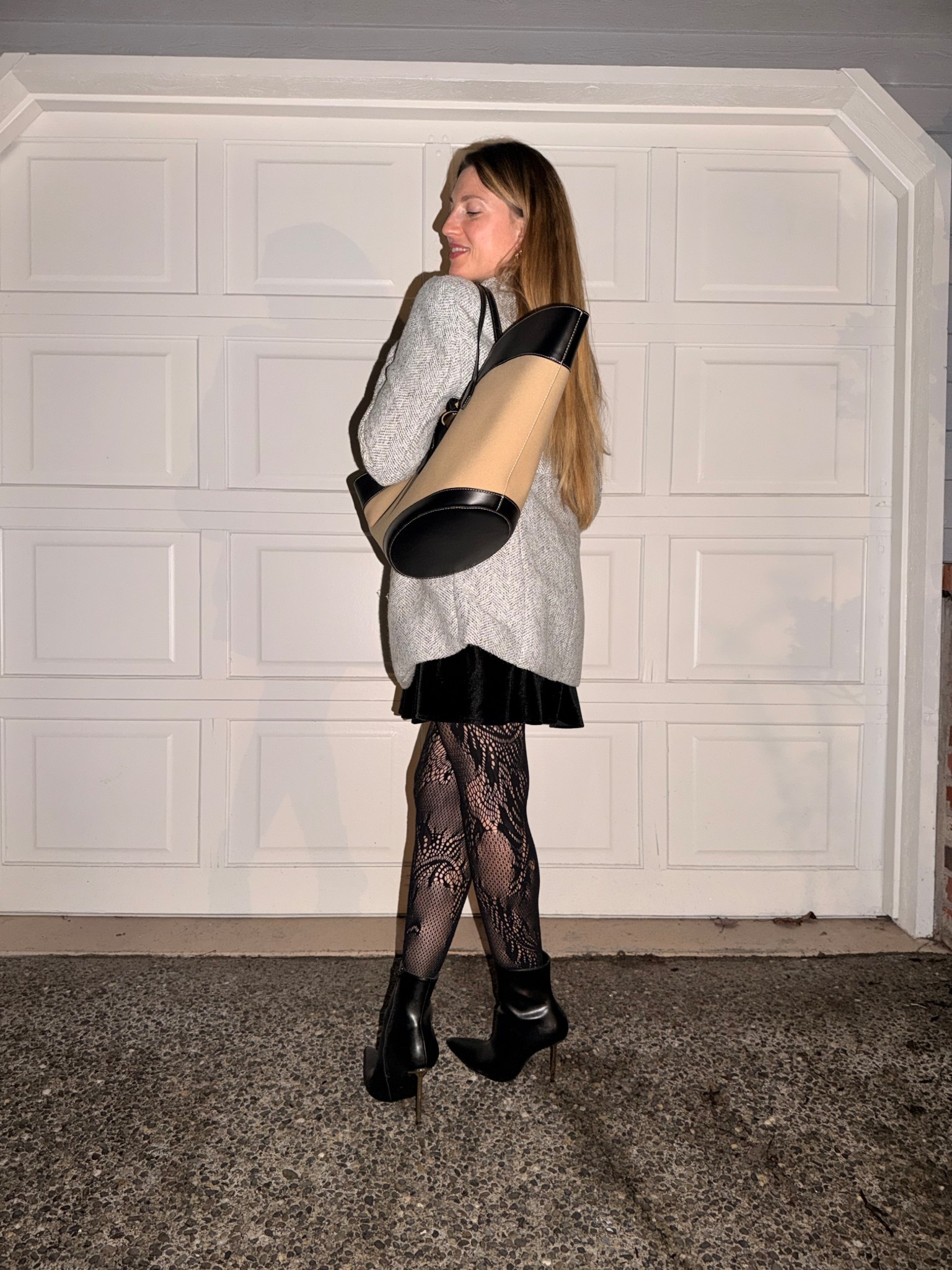 Winter is almost here :) #winterfashion #boots #coat #itbag #sale #blackfriday 

#LTKFindsUnder100 #LTKGiftGuide #LTKCyberWeek