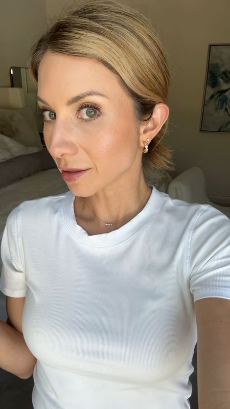 Foundation Routine is linked below. Skin had a subtle glow but didn’t look greasy or shiny. Coverage is on the lighter side, very natural. 
Shades are: 
Foundation 2N
Concealer 9
Bronzer Light Medium 

#LTKBeauty #LTKOver40