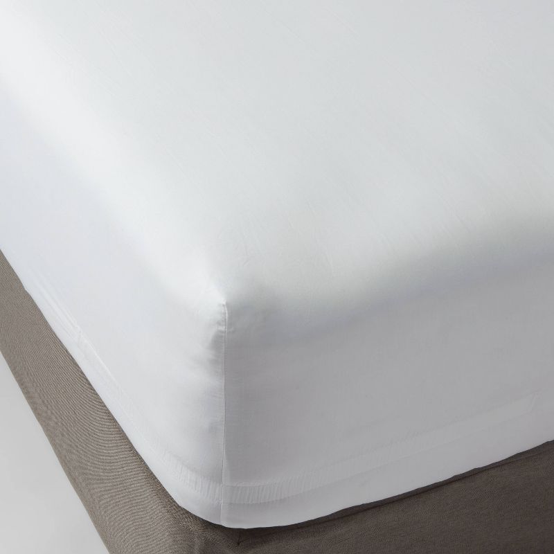 300 Thread Count Ultra Soft Fitted Sheet - Threshold™ | Target