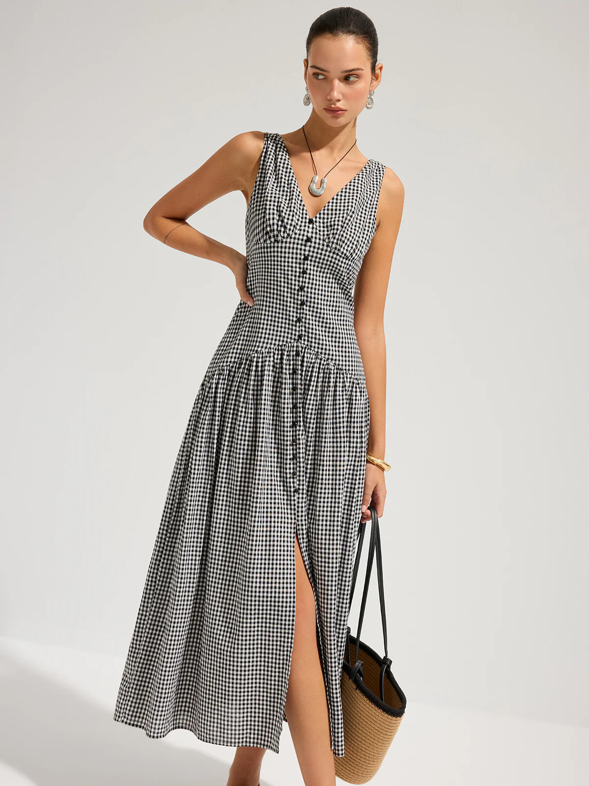 Gingham Cotton Sleeveless V-Neck Maxi Dress | Commense
