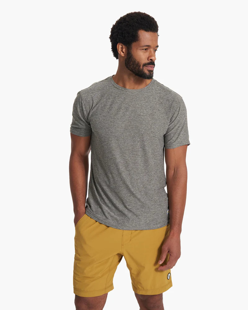 Strato Tech Tee | Vuori Clothing (US & Canada)