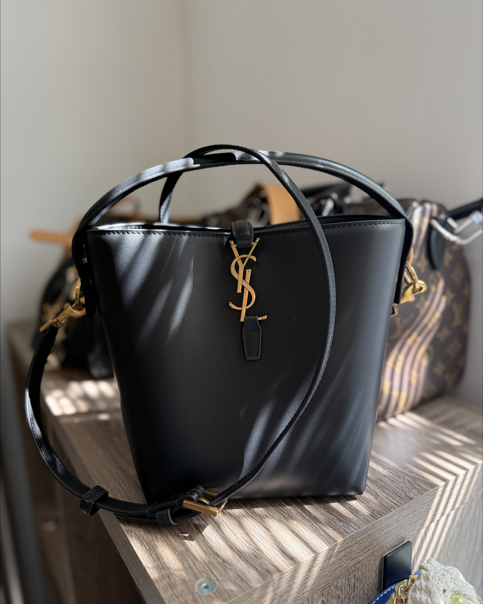DH Gate perfect YSL bucket bag - suede inner!! 

#LTKItBag #LTKGiftGuide #LTKWorkwear