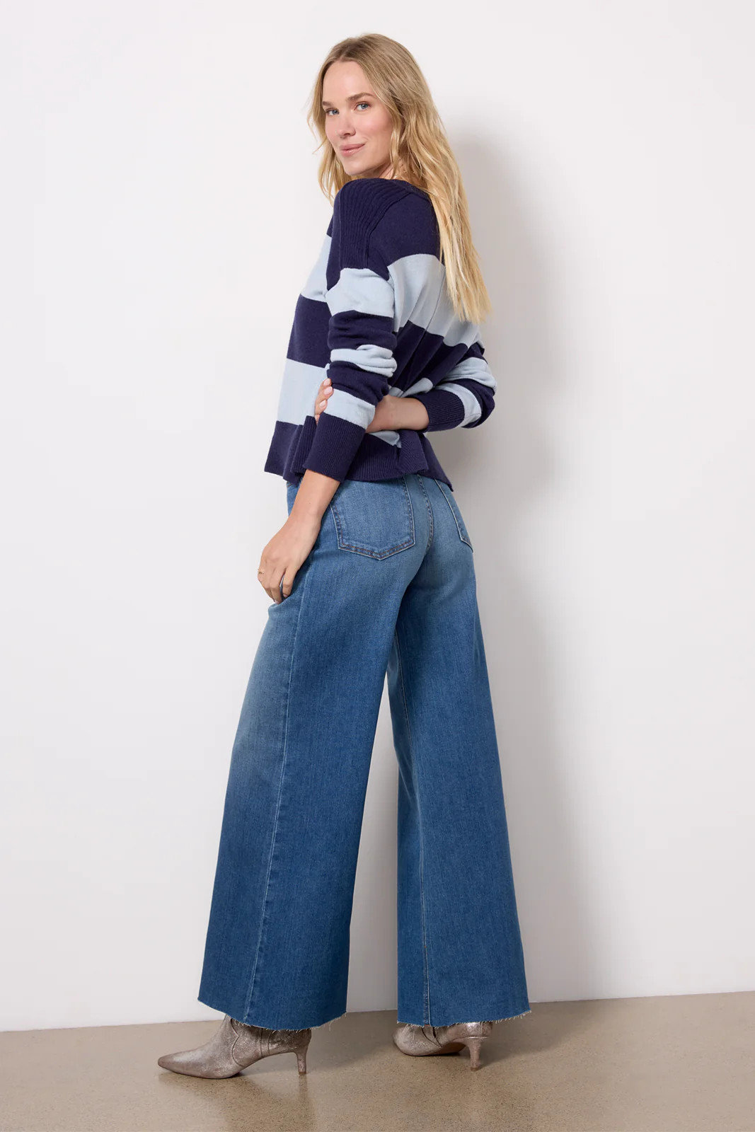 Goldie Super Flare | Evereve