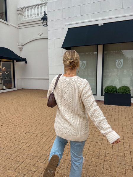 Cozy fall style 🧸🤎 Wearing M in sweater! 

Amazon sweater
Amazon chunky sweater
Amazon cable knit sweater 

#LTKstyletip #LTKfindsunder50