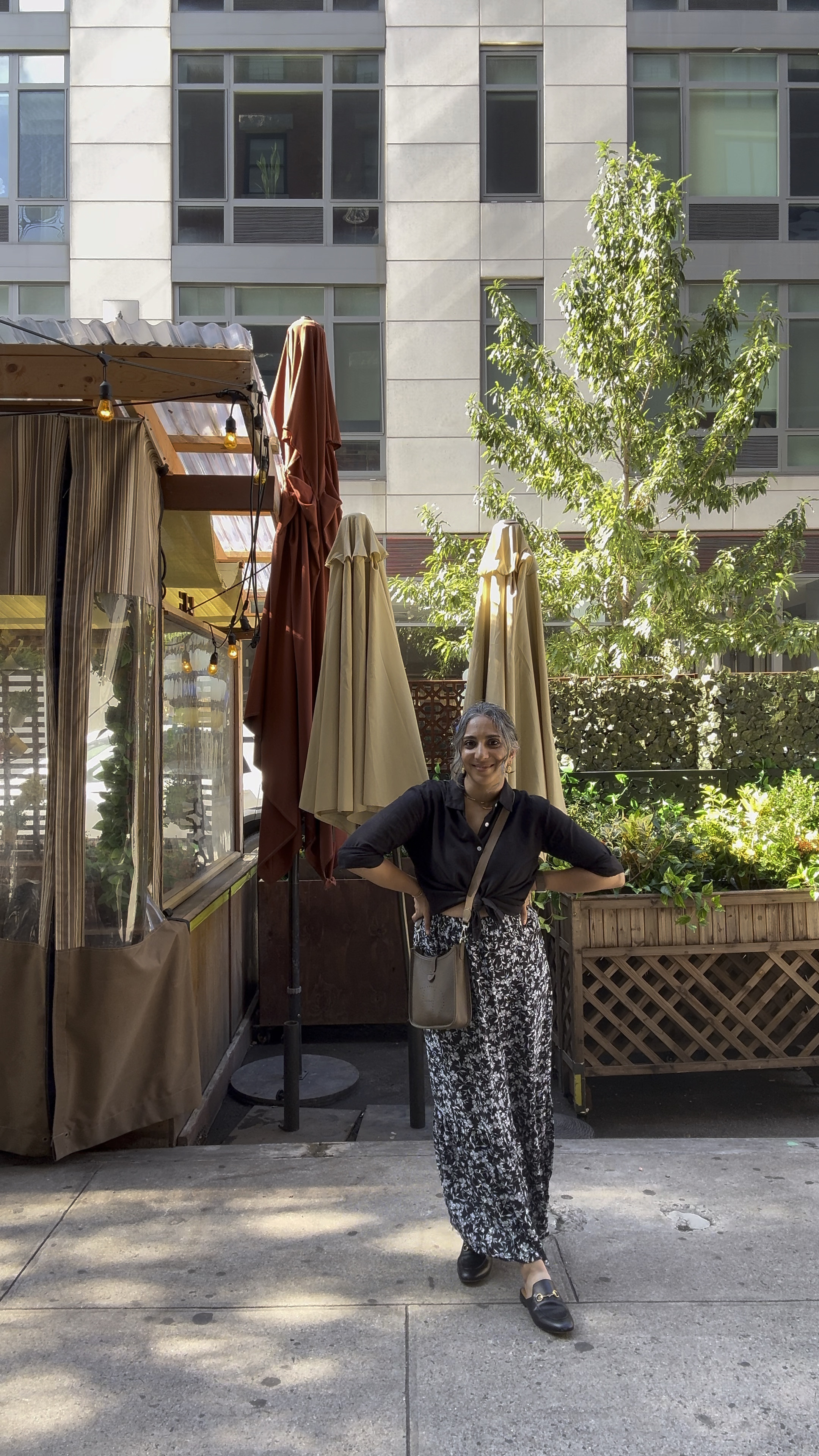 A summer/fall easy look for a day running around the city 

#LTKfindsunder100 #LTKSeasonal #LTKmidsize