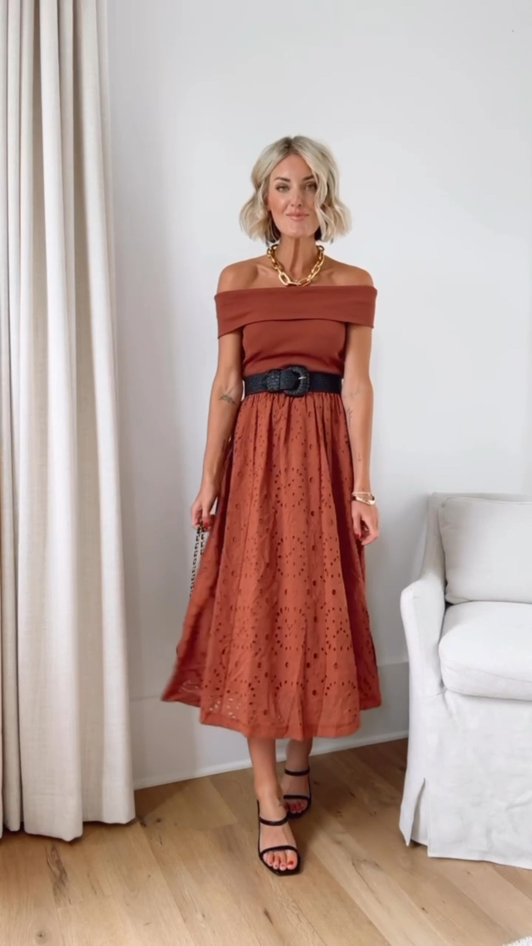 This dress is on sale! 👏🏼 Wearing XS!

Loverly Grey, Loft, summer dress, raffia belt, date night 

#LTKSummerEdit #LTKStyleTip #LTKSeasonal