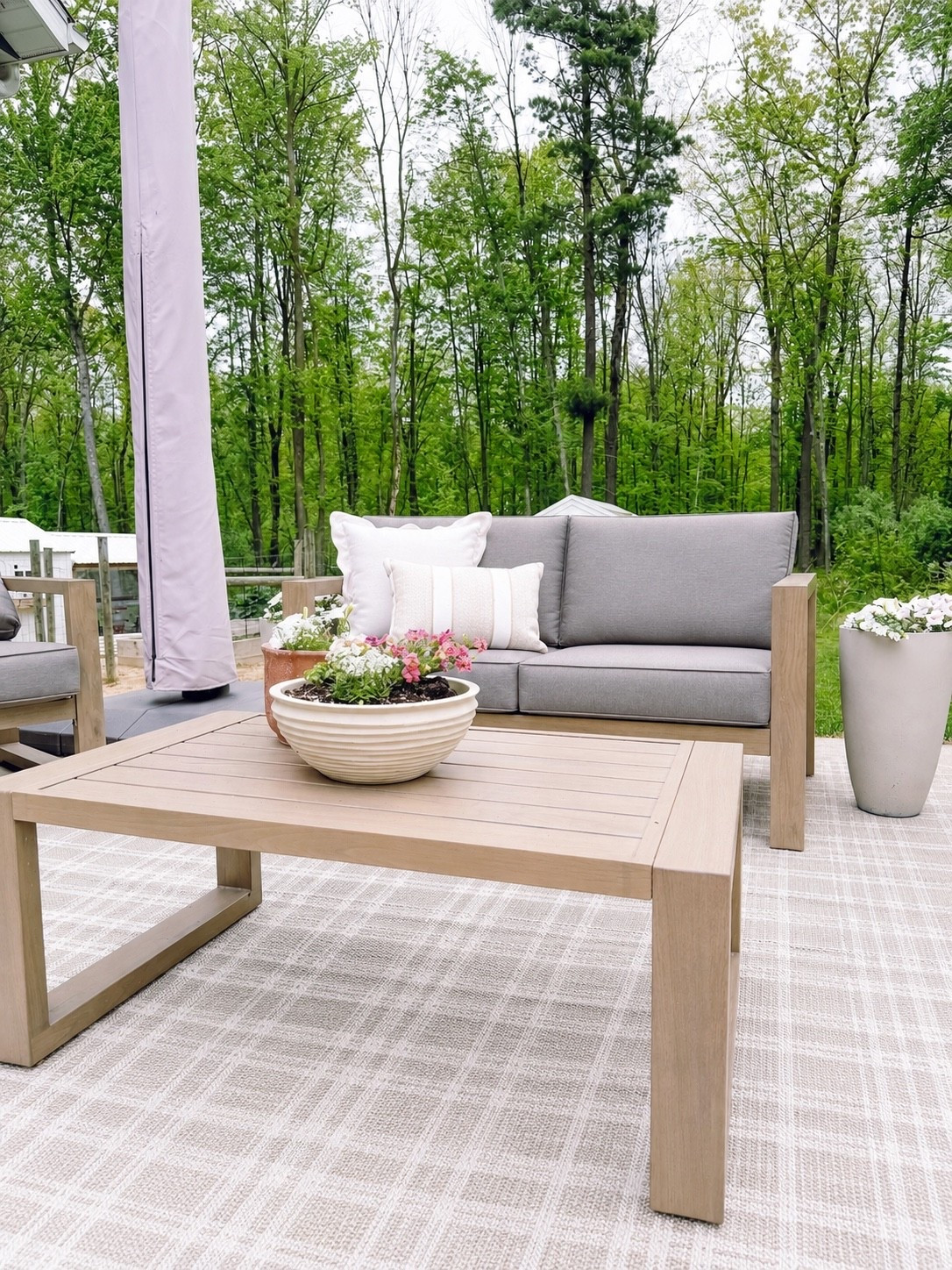 Some details that elevated our patio! Patio set is from Menards.

#LTKHome #LTKSeasonal #LTKdayinmylife
