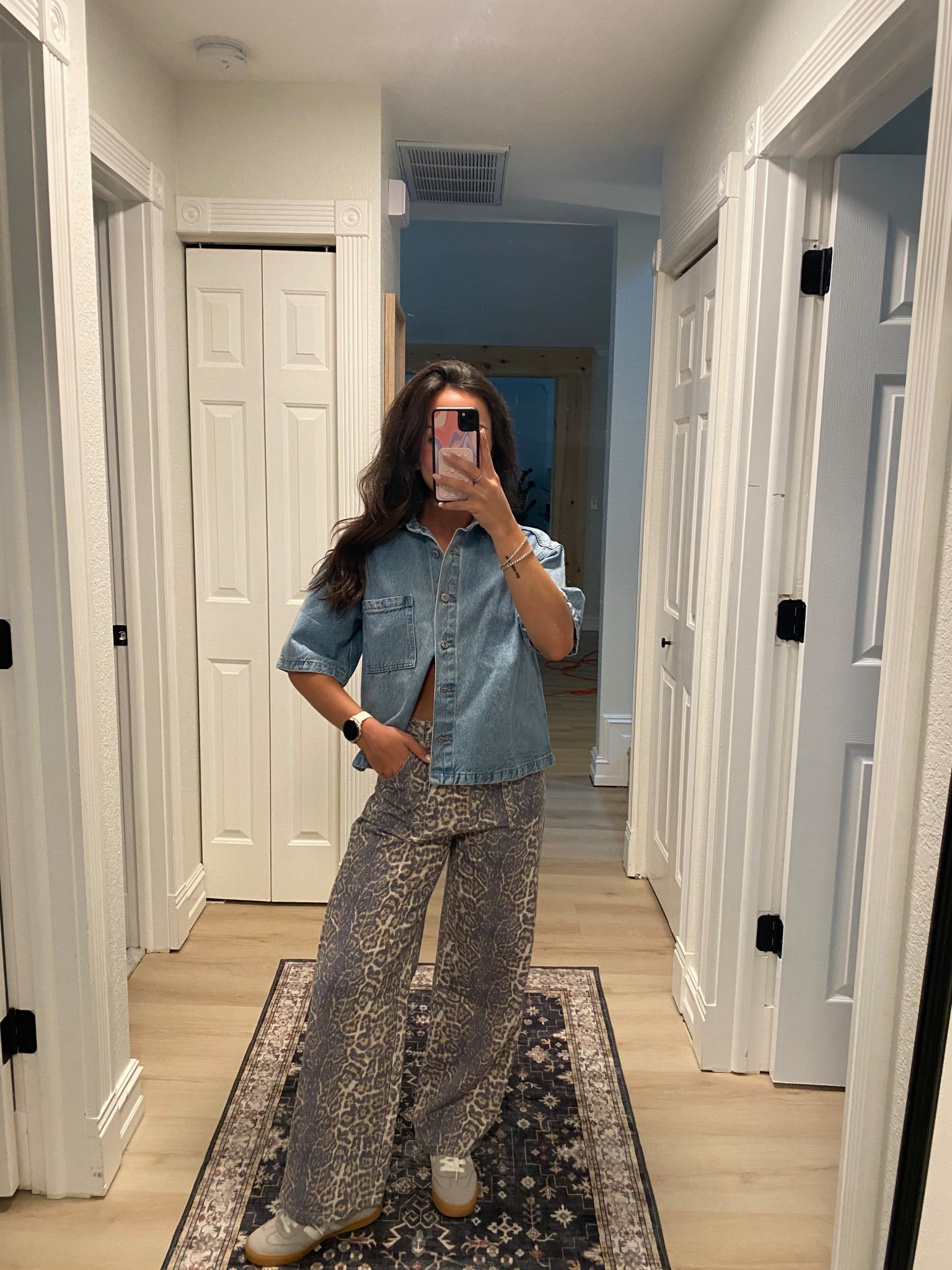 Leopard denim + denim shirt for a casual ootd !!! Code KASEY30 for 30% off at Vici 🤍

#LTKFindsUnder50 #LTKSaleAlert #LTKxVICI