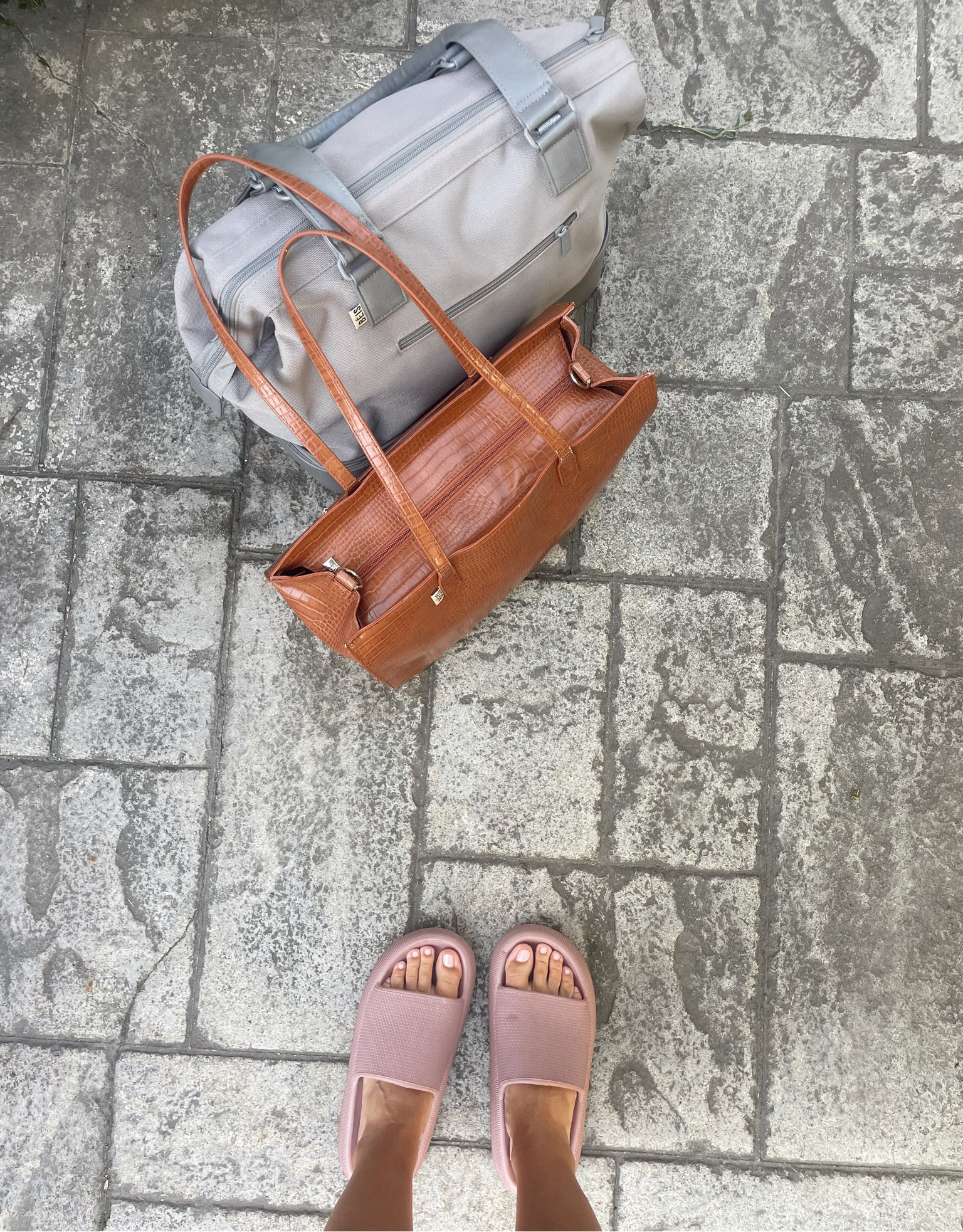 Beis 🫶🏽

#luggage #beis #revolve #nordstrom #weekendbag #weekender #cosmeticbag #travel #travelbag #LTKtravel #LTKitbag #ltkseasonal #ltkitbag #ltktravel #sandals #slides #amazon

#LTKItBag #LTKTravel #LTKSeasonal