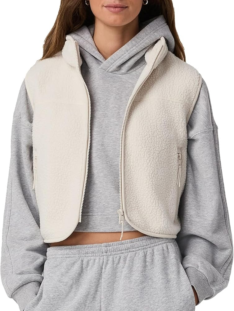 Cropped Fleece Vest Women Zip Up Stand Collar Warm Sherpa Vest Fall Cute Sleeveless Fleece Waistc... | Amazon (US)