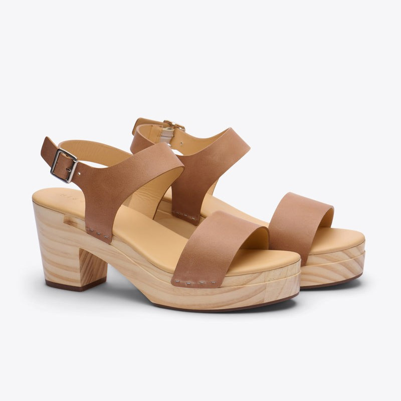 All-Day Open Toe Clog Almond | Nisolo