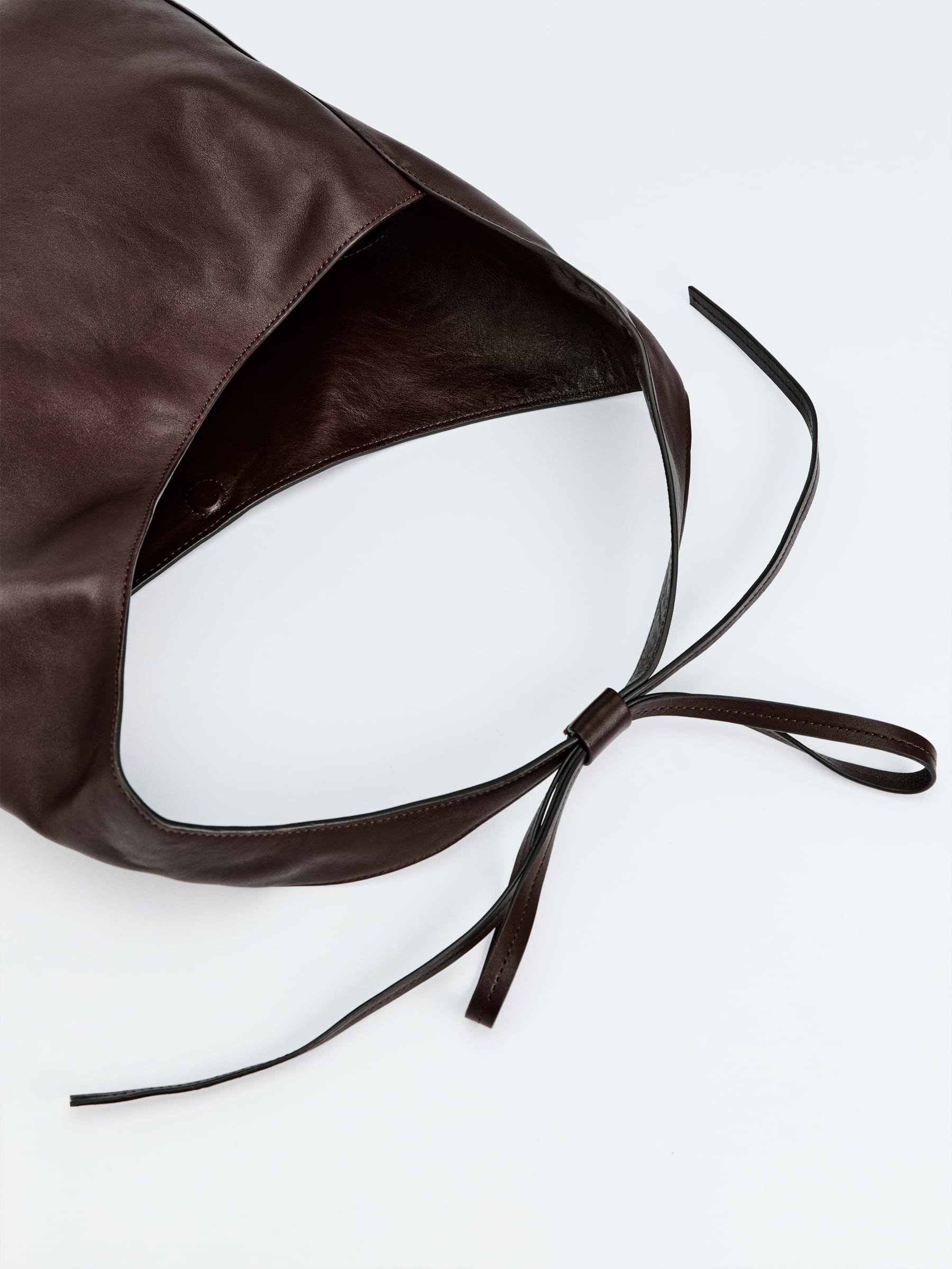 Medium Vittoria Tote Bag | Reformation (Global)