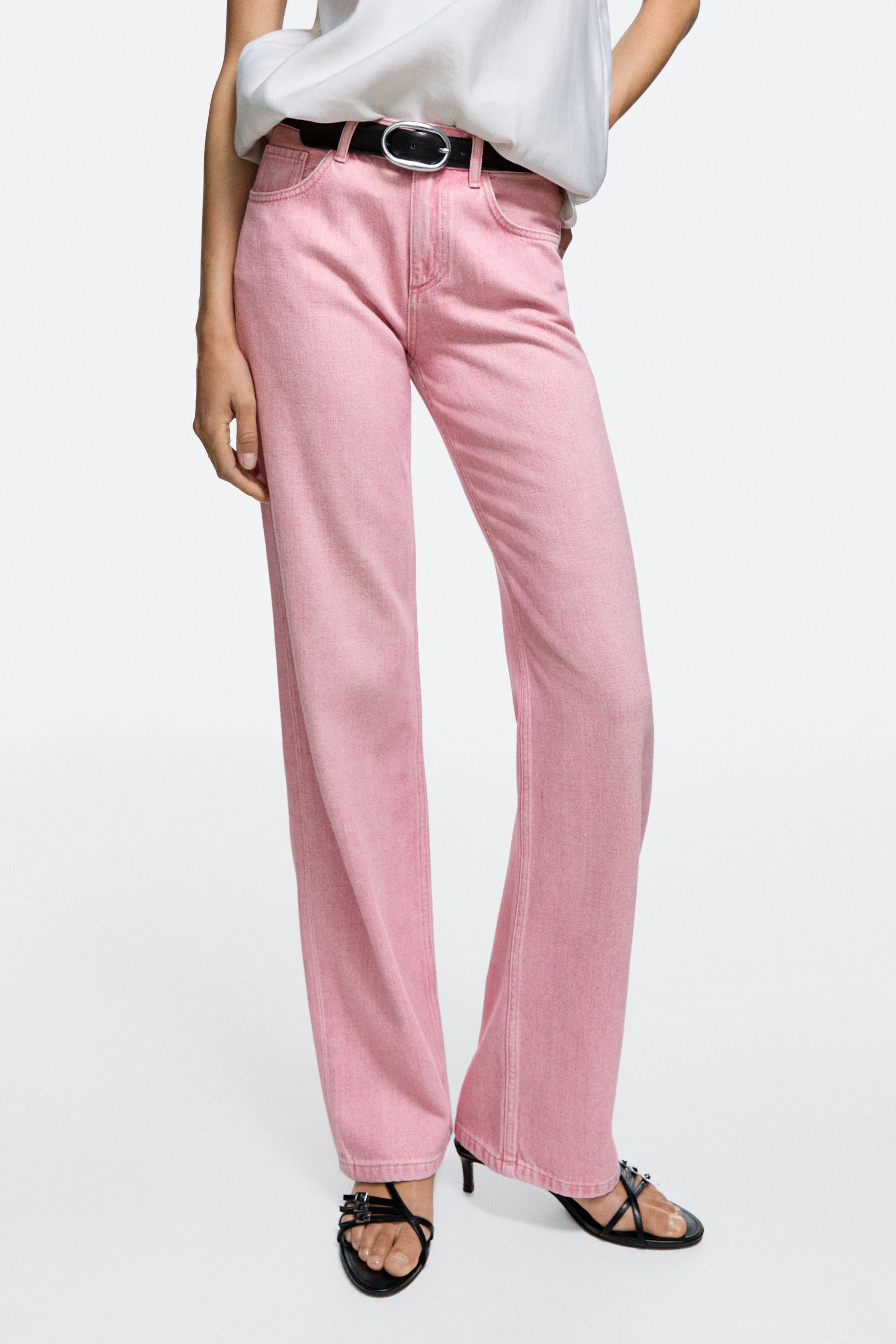 AUSSEHEN ANSEHEN
Straight-Fit-Jeans mit tiefem Bund

 80 \u20ac  Farbe:  Rosa  Hinzuf\u00fcgen | Massimo Dutti DE