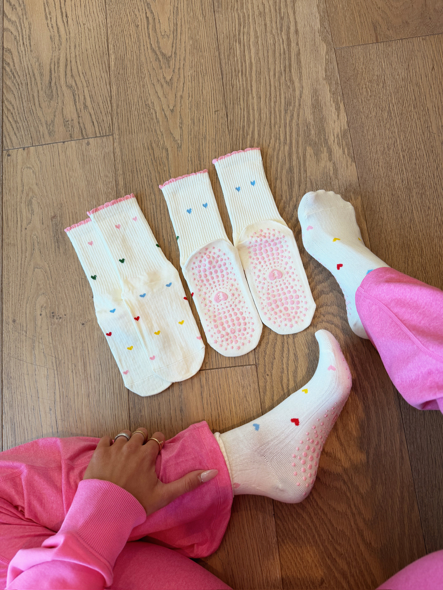 Linking all my favorite socks! Currently loving these grippy socks


#LTKfashion #LTKamazon #LTKsocks #CuteSocks #GrippySocks 

 