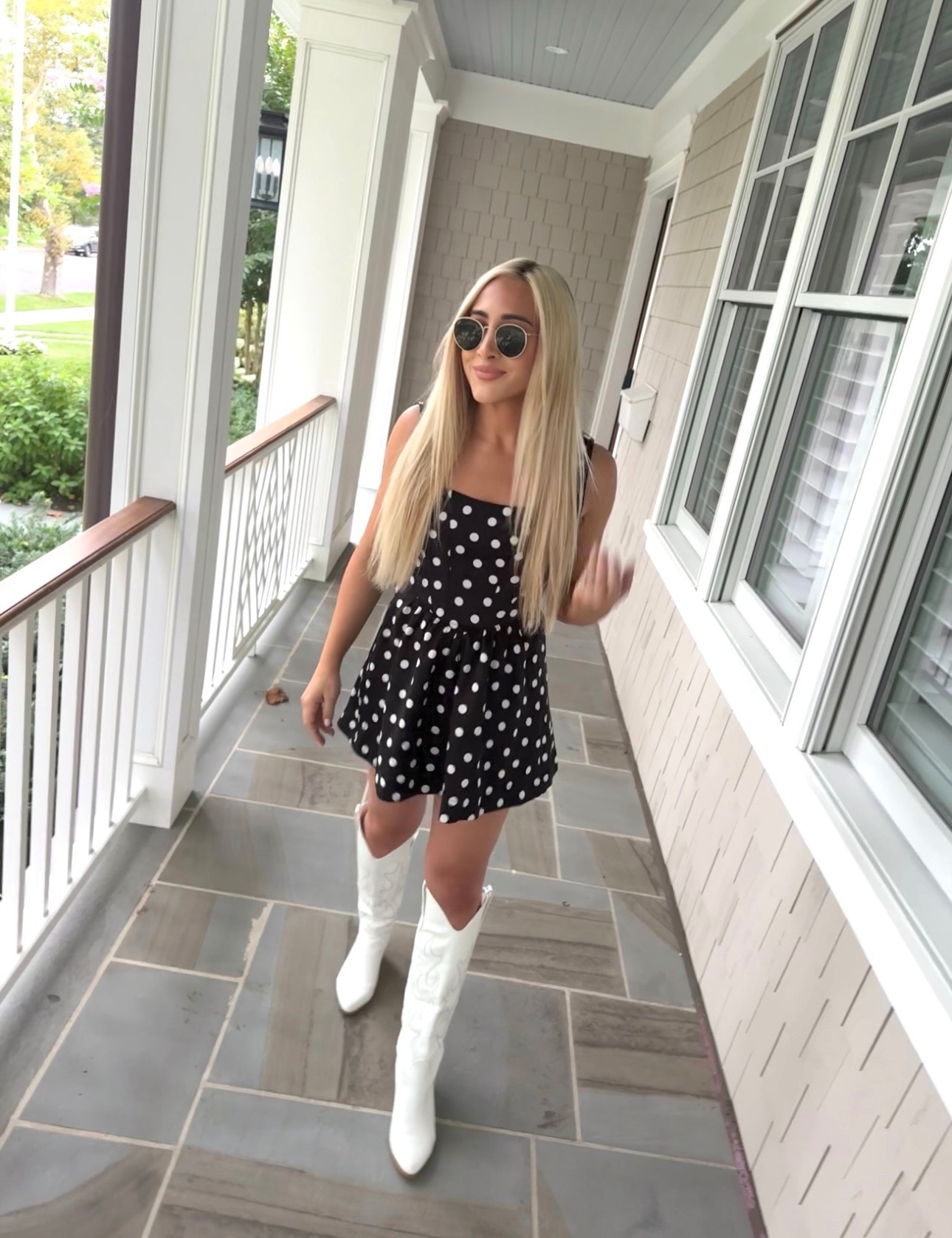 Polka dot everything please ⚫️ ⚪️ 
.
.
#mini #dress #country #boots 

#LTKPetite #LTKStyleTip #LTKFamily