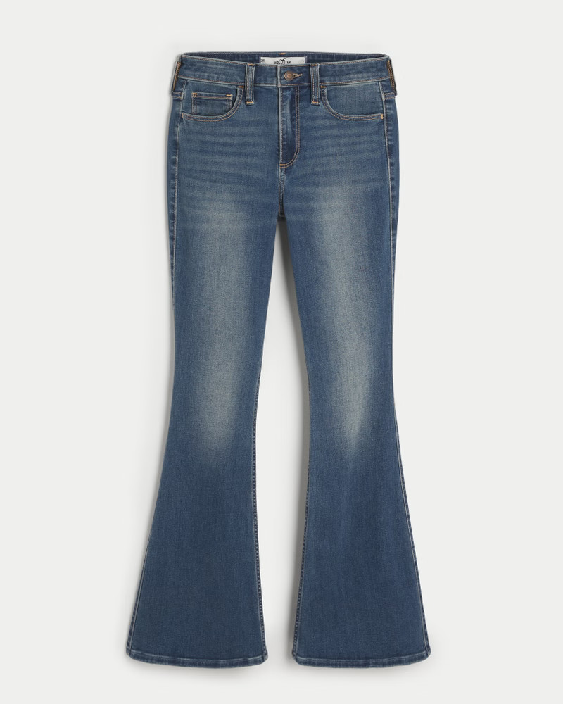 Curvy High-Rise Medium Wash Flare Jeans | Hollister (US)