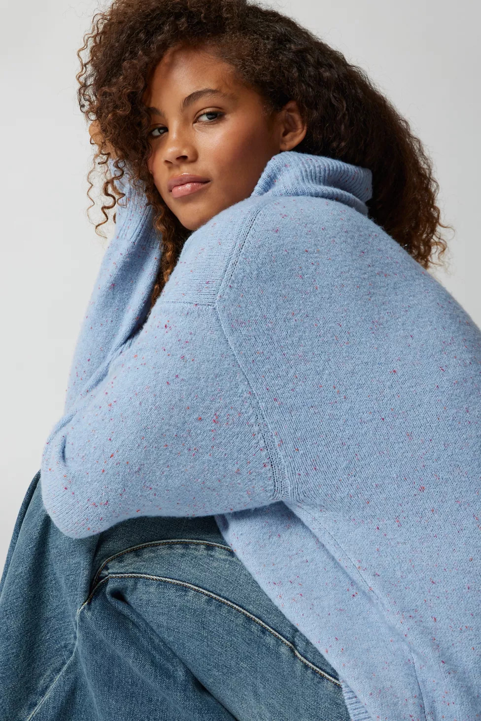 UO Tinsley Oversized Turtleneck Sweater | Urban Outfitters (US and RoW)