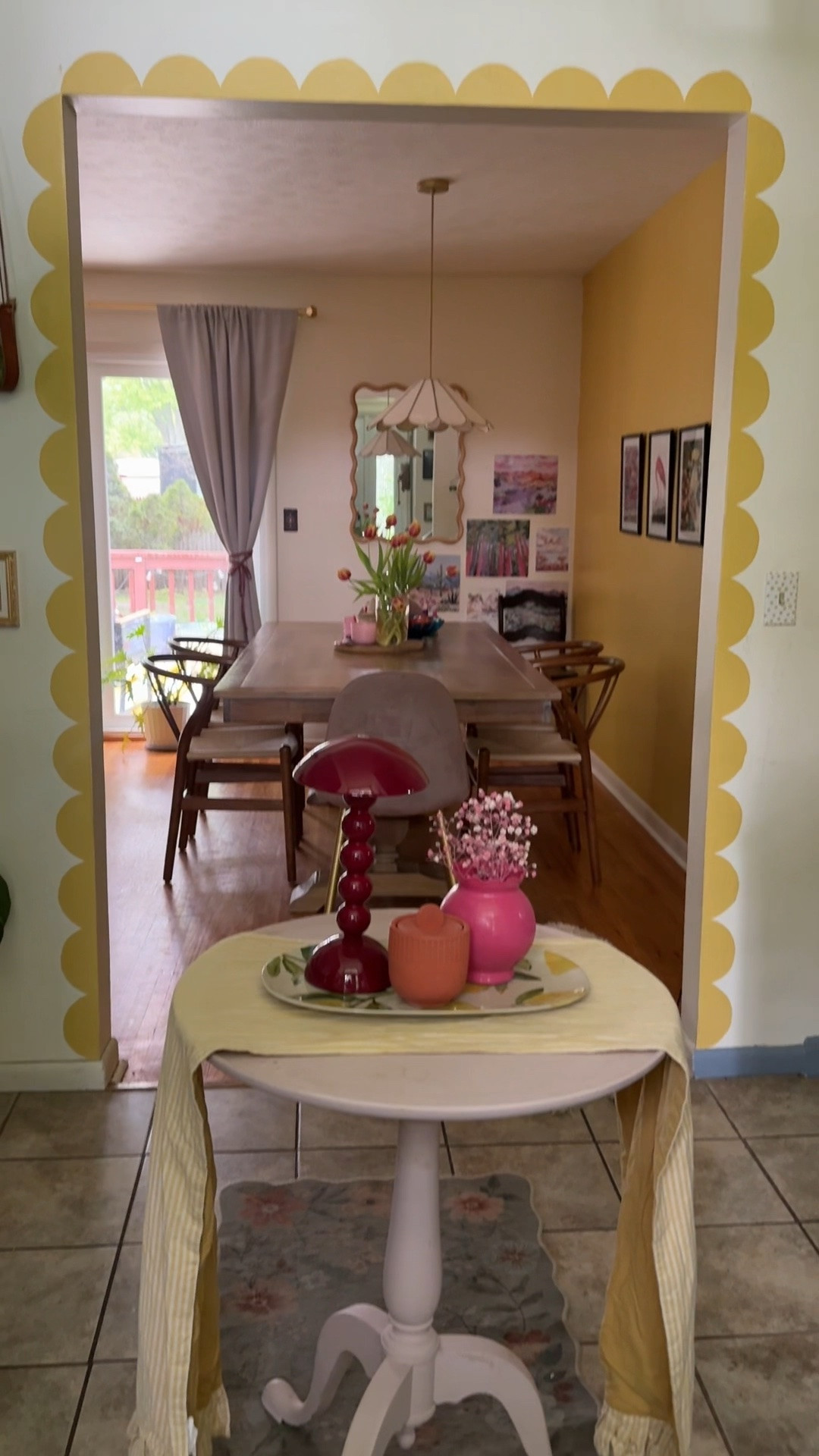 I’ve been wanting to try out this round table in our entry way for a while now! Finally tried it & I love it! 🥰 

It may not be for everyone, but that’s ok! It’s not in the way, we can easily walk around it! I love having a new place to style too! 

#dopaminedecor #entryway #maximalist #maximalistdecor #homedecor