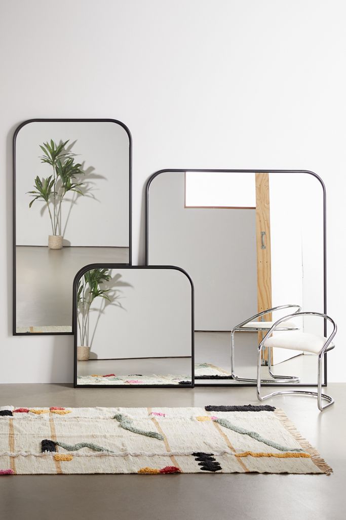 Selene Floor Mirror | Urban Outfitters (US and RoW)