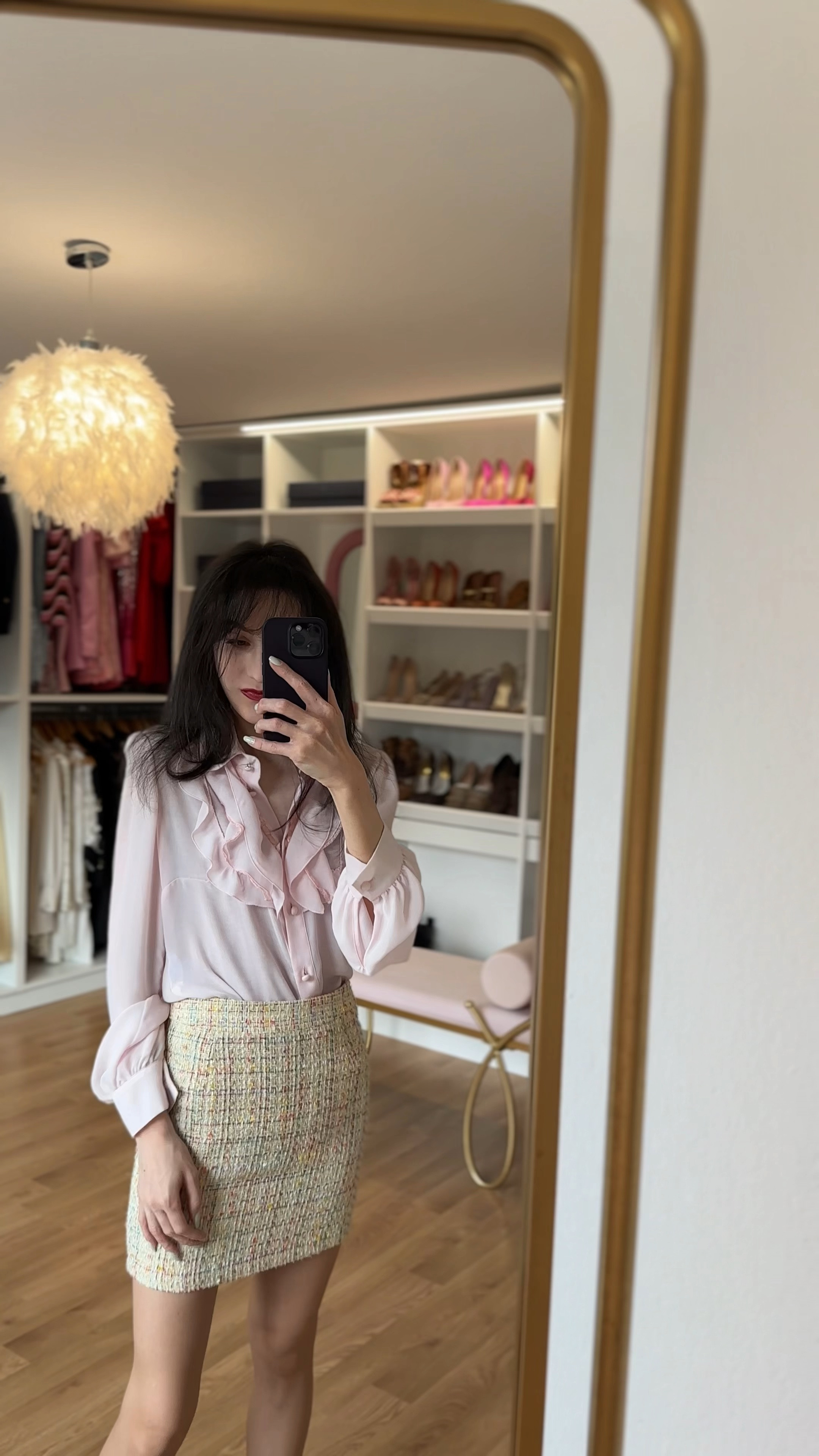 This #demure very #demureoutfit is giving #boujee and will see you through day dates with girlies and boyfriend. A #butteryellow #miniskirt #tweedskirt with a #ruffleblouse and #slingbacks works also for #backtoschoolfits

#LTKVideo #LTKShoeCrush #LTKBacktoSchool