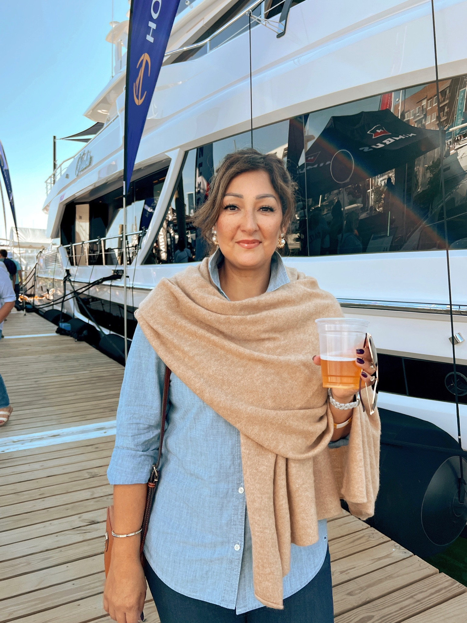 Cashmere wrap for autumn adventures. #wrap #scarf 

#LTKsalealert #LTKstyletip #LTKSeasonal