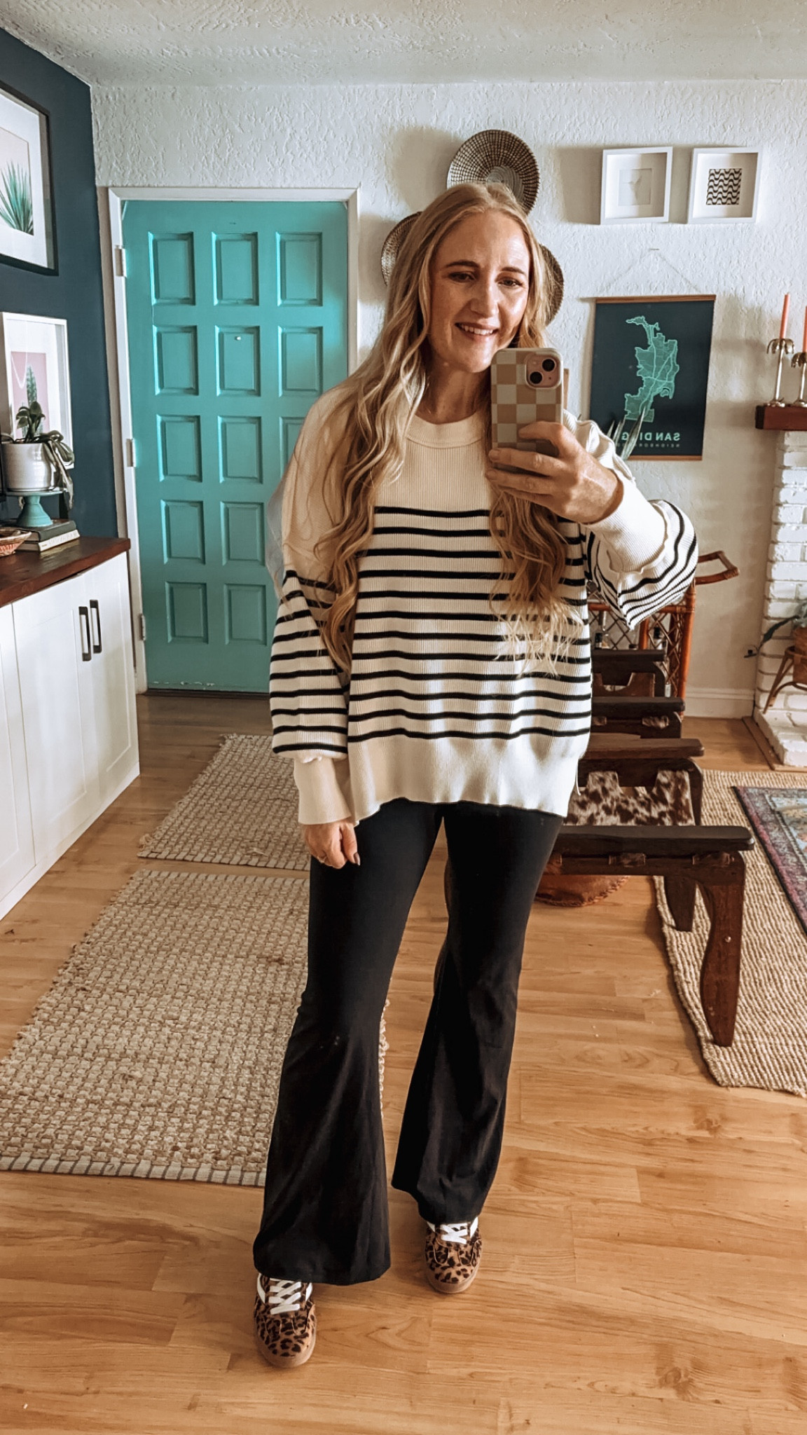 Amazon sweaters that are perfect to pair with leggings ✨

These have great bum coverage with the longer length and are super soft and cozy. Come in a bunch of different colors and are under $30 🙌🏻

Wearing size L in all at 150 lbs and 5’7’ for reference ✨

Fall sweaters, sweater weather, Amazon sweaters, affordable sweaters, leggings sweaters, cozy outfit, casual outfit, mom outfit, fall casual style, lounge style, leggings, cozy sweaters, elevated casual

#LTKStyleTip #LTKSeasonal #LTKFindsUnder50