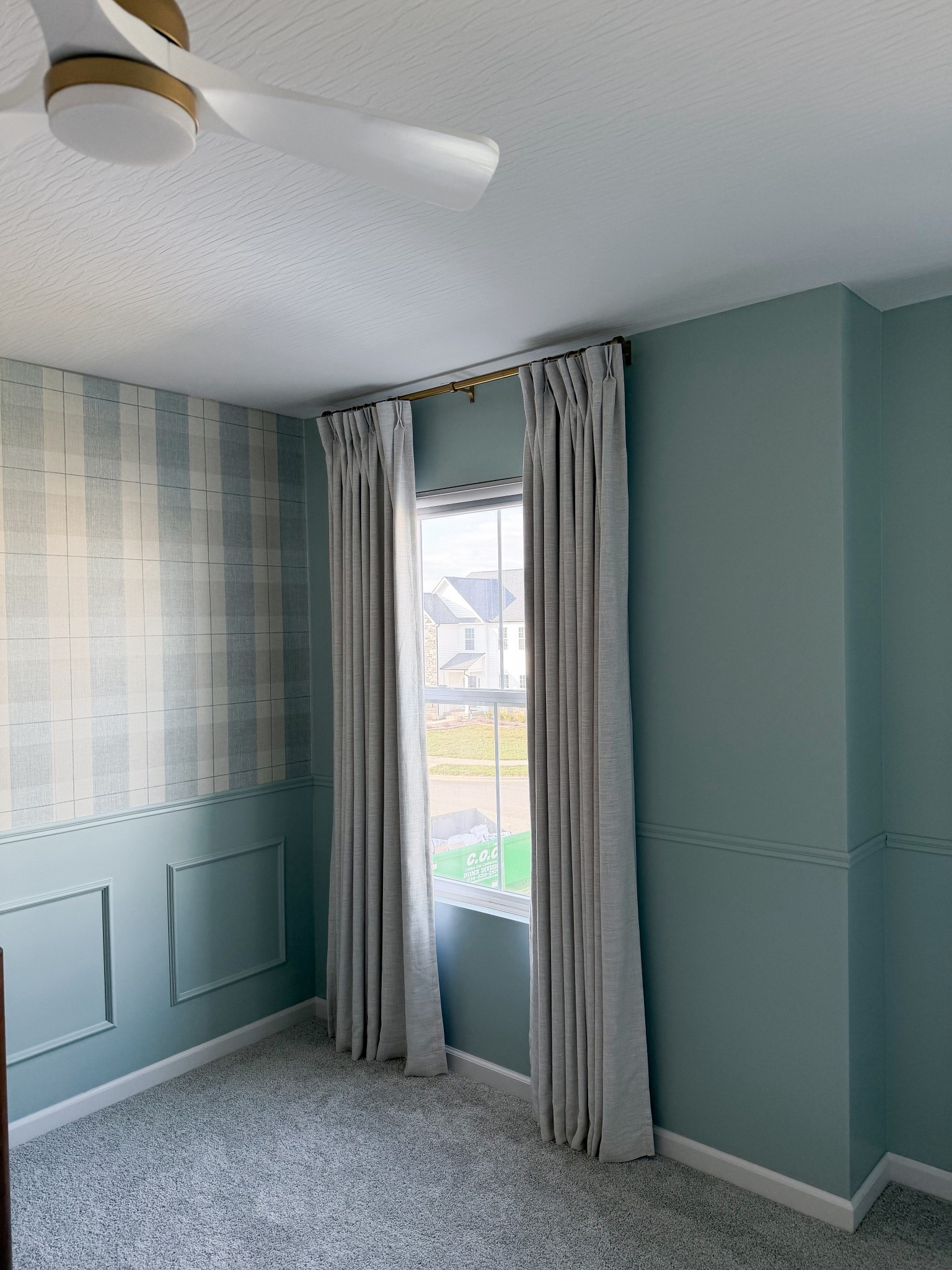
Lily Linen Blackout Curtains
Color: Ivory White #1908-2
Header Style: Pleated
Pleated Header Style: Pinch Pleat
Single Panel Width (inch):45
Single Panel Length (inch):93
Liner: Blackout Shading Rate 100% 150 gsm microfiber 2-pass coated greyish white
Quiet-Glide Curtain Round Rings: Yes
Rings Color: Gold Rings
Memory shape: Memory shaped

#LTKHome