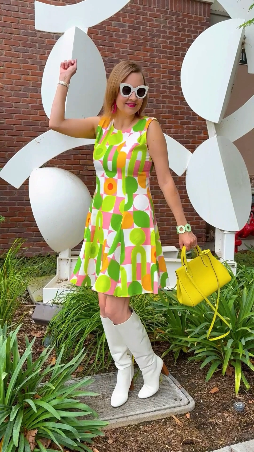 Retro vintage 60s dress for Halloweenn

#LTKSeasonal #LTKSaleAlert #LTKHalloween