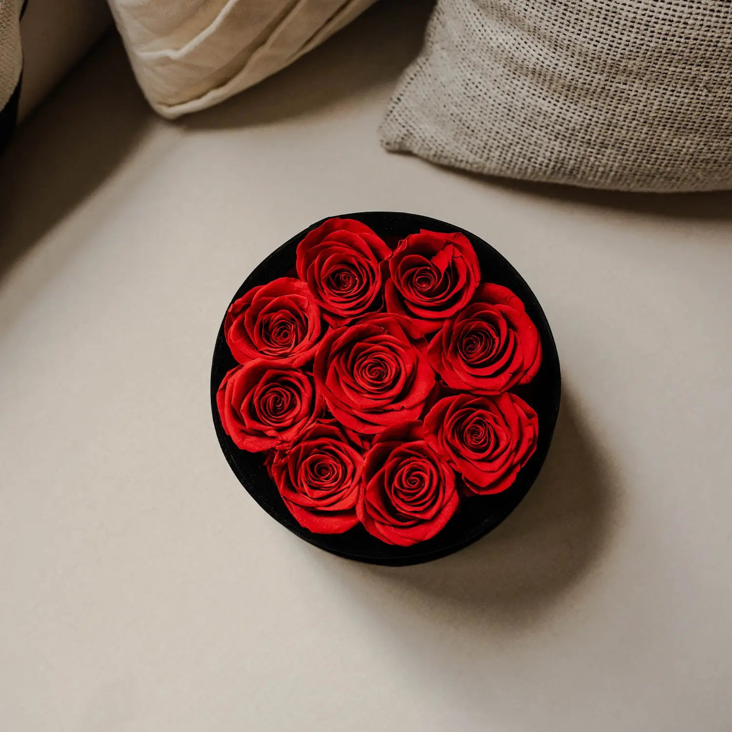 9 Red Roses - Round Black Velvet Box | Rose Forever 
