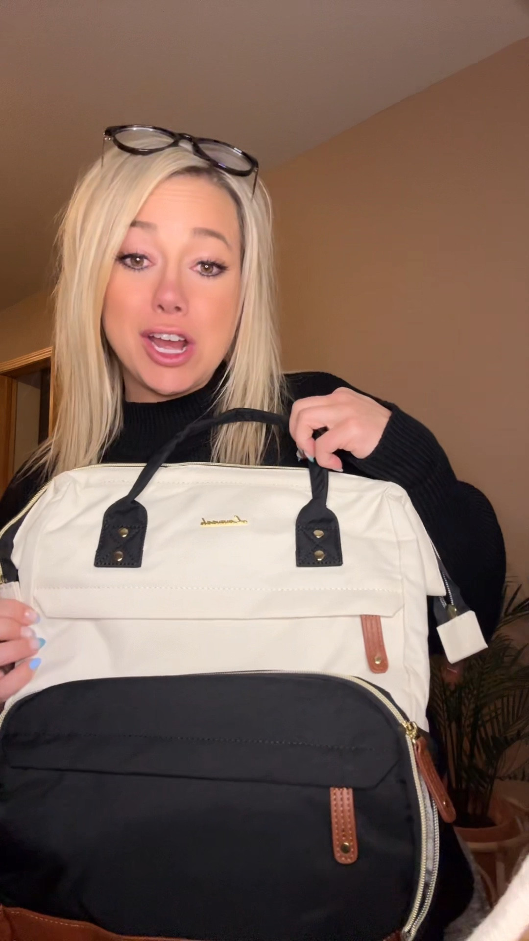 Love all my love book bagsssss #lovevook #laptopbag 

#LTKTravel #LTKItBag #LTKFamily