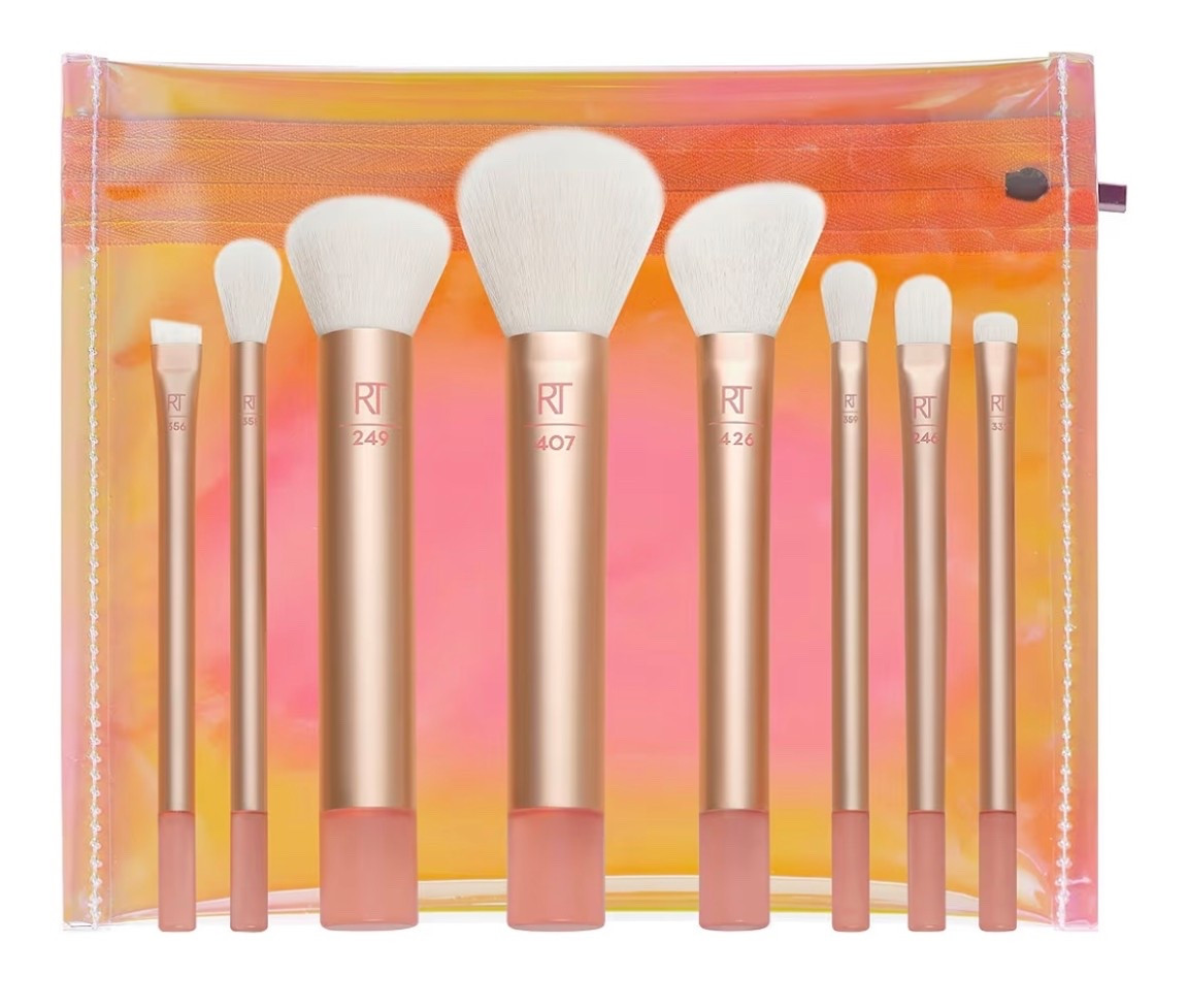 Such an amazing Black Friday deal 
8 Real Techniques brushes for £12 

#LTKCyberWeek #LTKuk #LTKbeauty