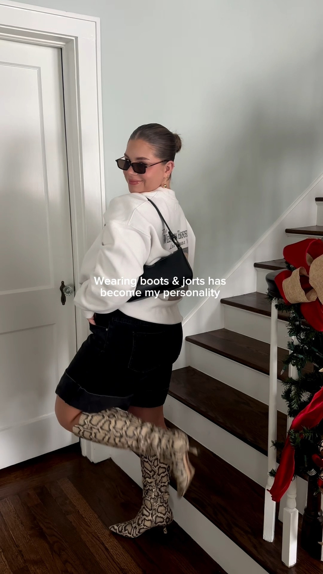 Cozy but elevated western meets city vibes 



#LTKMidsize #LTKCyberWeek #LTKootd