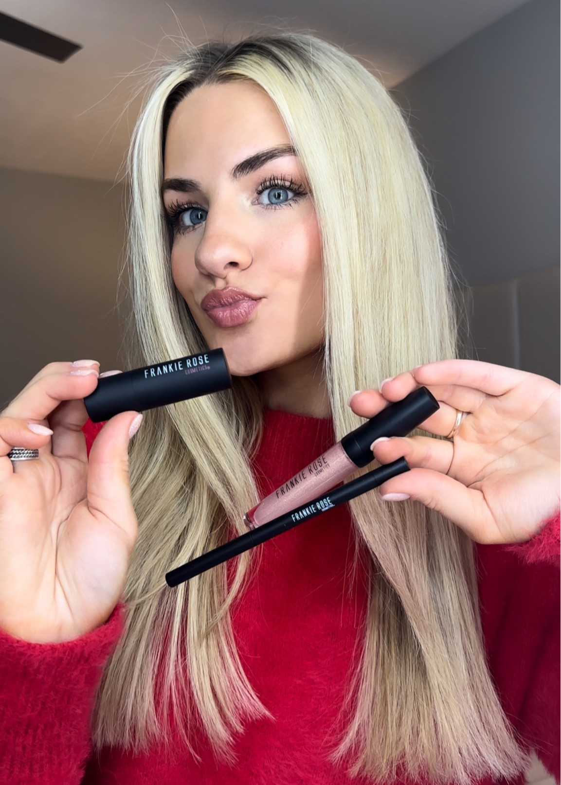 Kiss the season with this gorgeous holiday lip 💋✨ 

Loving this festive lip look by @frankierosecosmetics 💕 

#LTKHoliday #LTKGiftGuide #LTKU