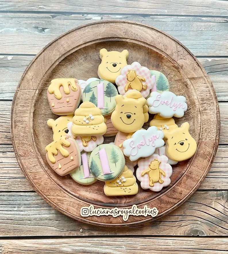 Winnie the Pooh Birthday Mini Cookies: Pink or Blue NOT INDIVIDUALLY PACKED - Etsy | Etsy (Global)