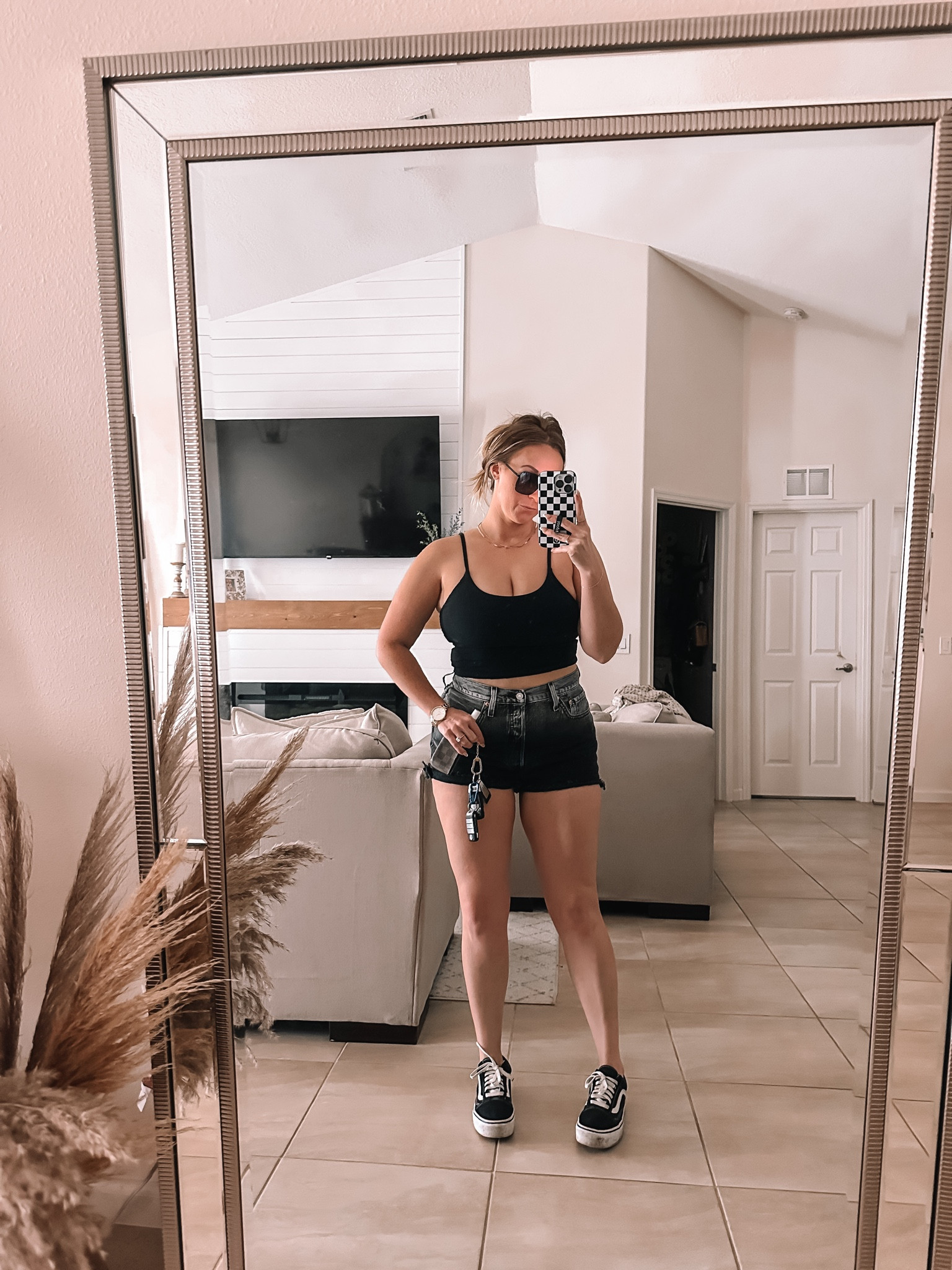 Summer OOTD 

Levi | Levi shorts | summer | summer ootd | jean short | black denim | denim shorts | amazon 


#LTKSaleAlert #LTKFindsUnder50 #LTKStyleTip