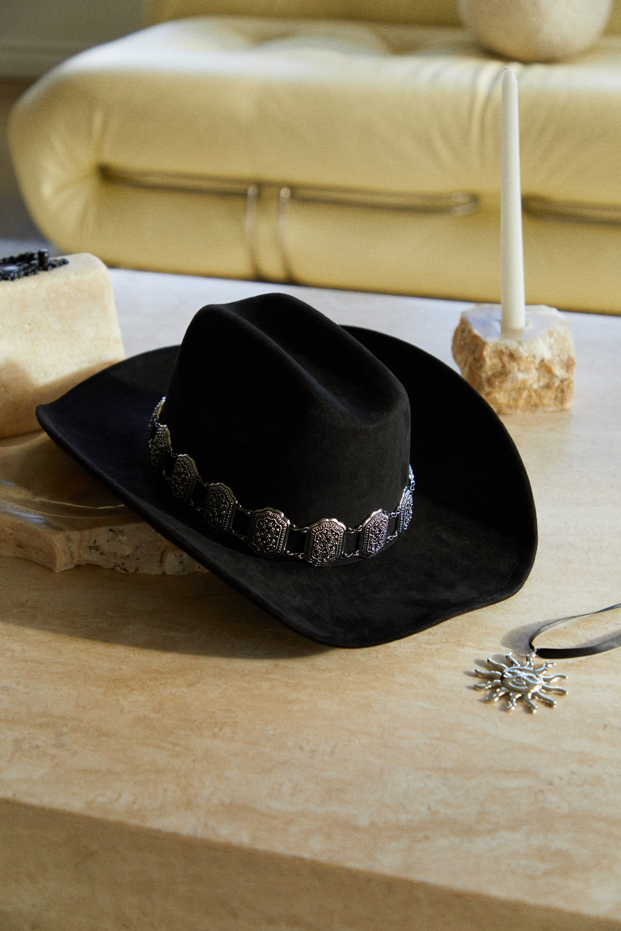 Miss Lola | Hold 'Em Cowgirl Hat Black | MISS LOLA